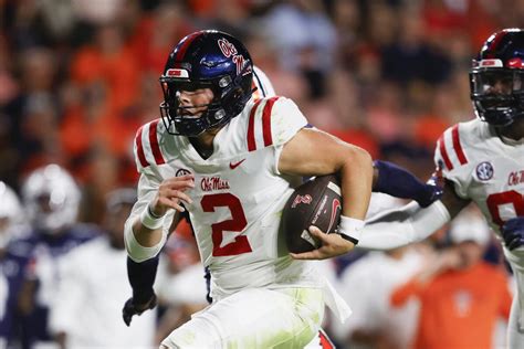 Jaxson Dart has 246 yards of offense and 3 TDs, No. 13 Mississippi beats Auburn 28-21